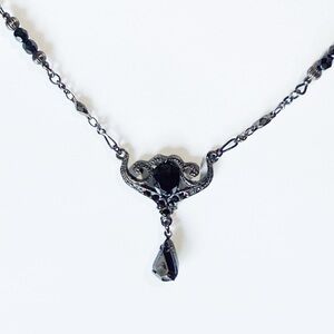 Black Vintage-Inspired Pendant Necklace